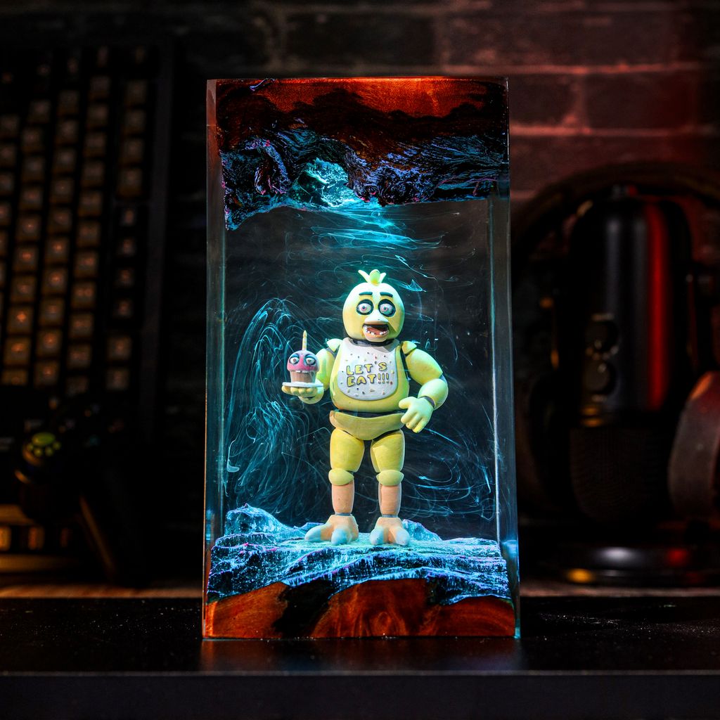 Five Nights at Freddy's Lamp
