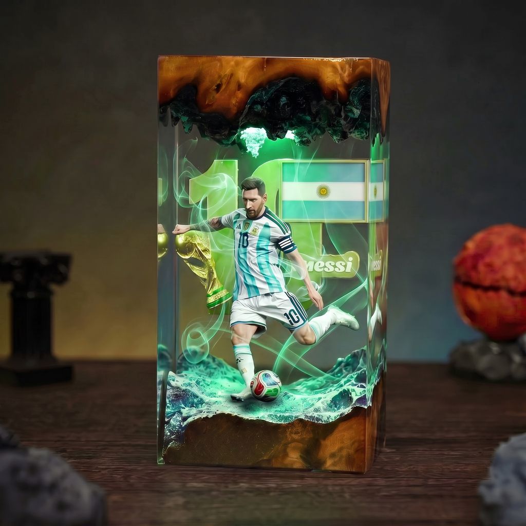 Football Player Epoxy Lamp